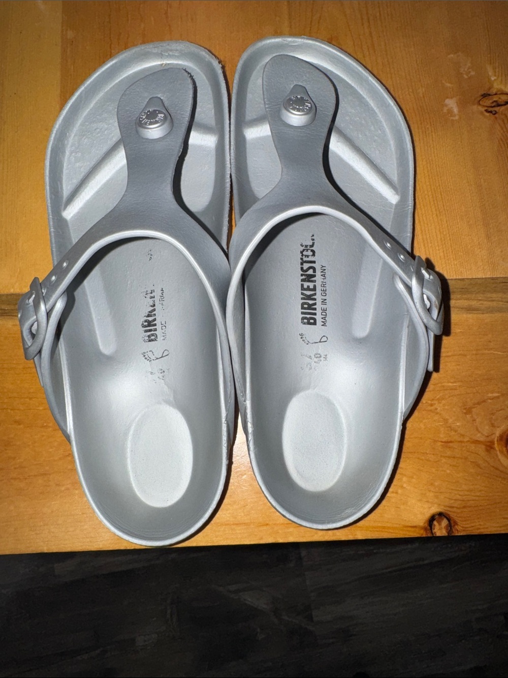 Birkenstock Women’s Thong Sandals in silver